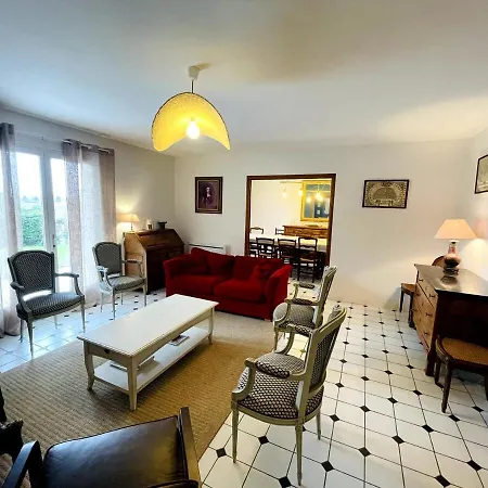 Charmante Maison Familiale Proche Mer, Aralia 펜션